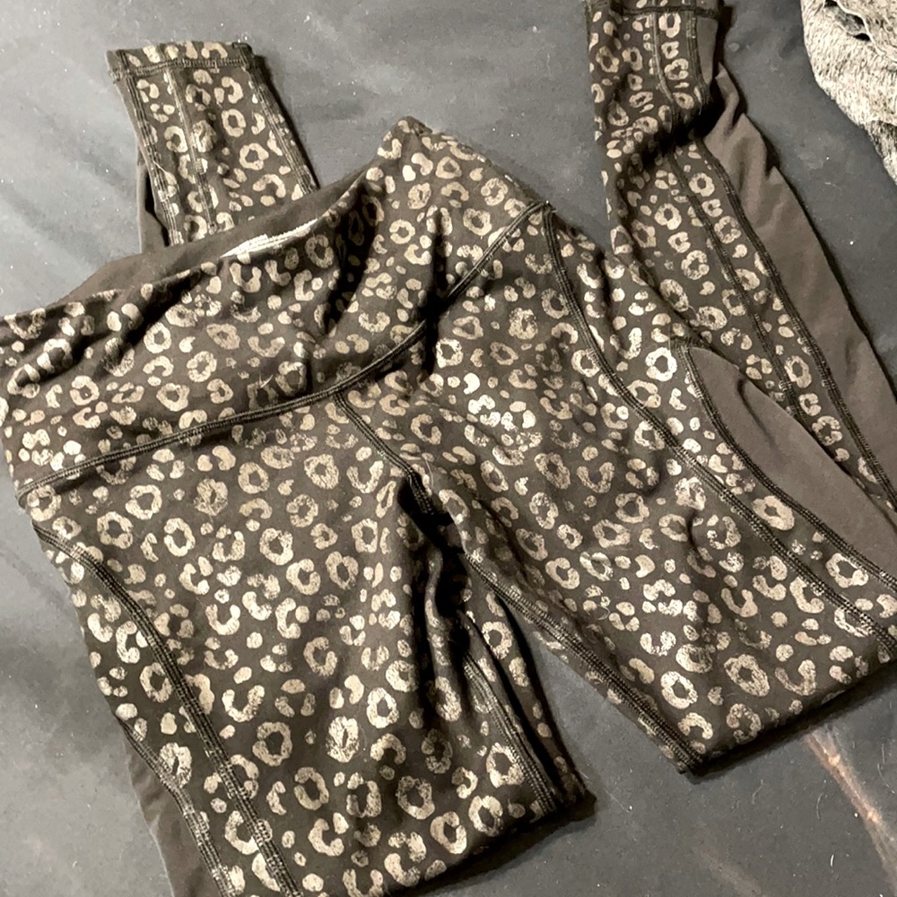 XS VICTORIASECRET KNOCKOUT LEOPARD METALMESH TIGHT